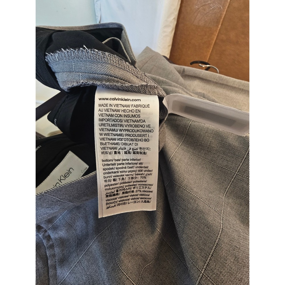 [Business Casual] Calvin Klein Dress Pants Mens 36x30 Grey Windowpane Trousers - Picture 5 of 8